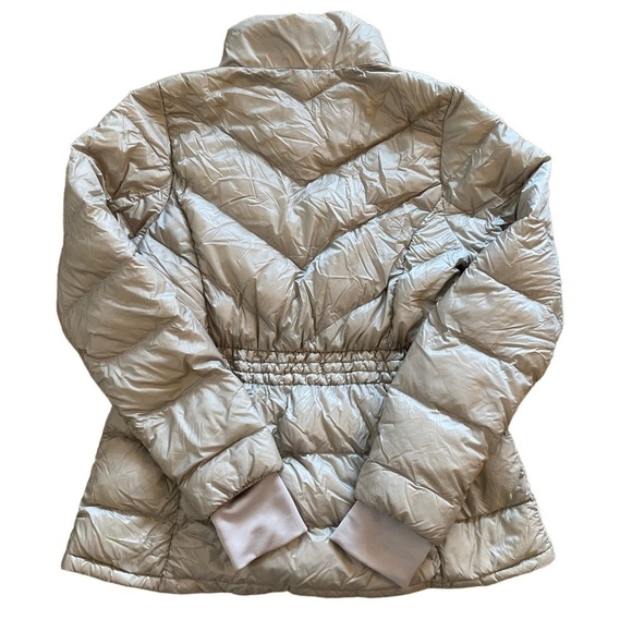 Athleta Banner Peak Down Jacket, Dove Grey Champagne, Size Large EUC - Picture 7 of 11